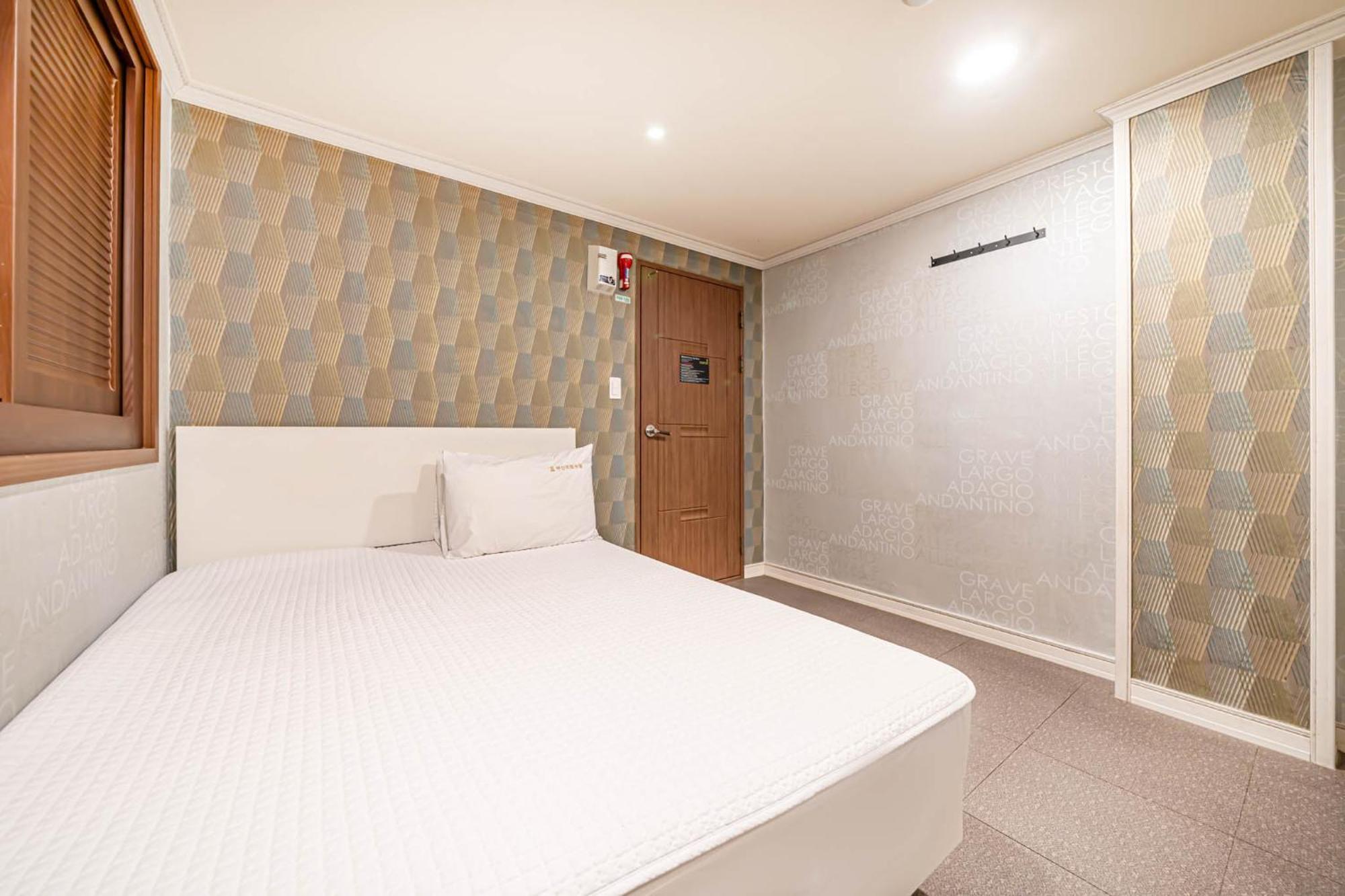 Top Motel Пусан Экстерьер фото